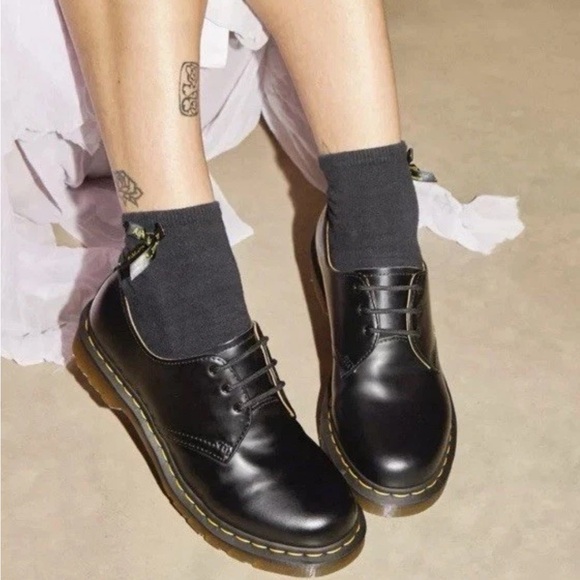 NEW Dr. Martens WOMEN'S SMOOTH LEATHER OXFORD SHOES Size 9  $140 - Picture 2 of 13